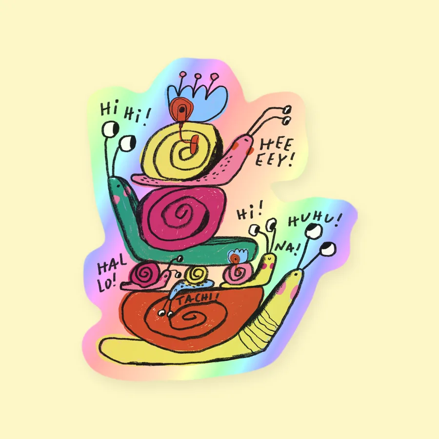 Holografischer Vinyl-Sticker: ein Stapel Schnecken, die sich mit Hallo, Hi, Huhu und Tachi begrüßen